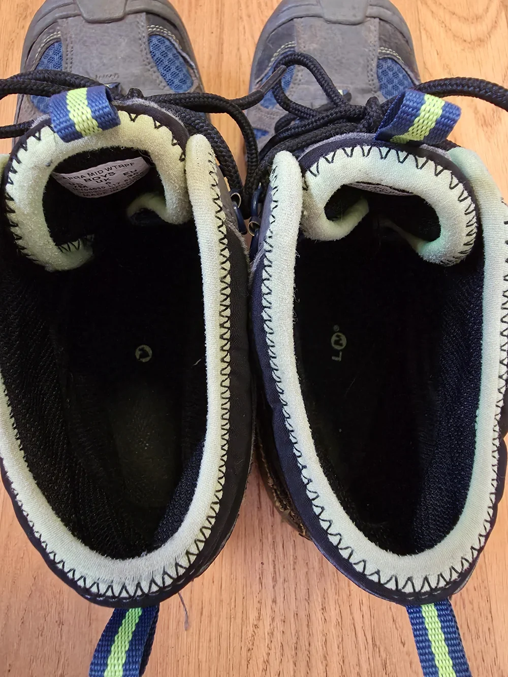 Merrell Kids Blue and Gray Hiking Boots Size 7